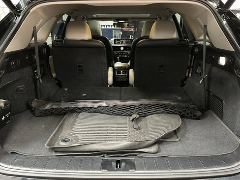 Used 2018 Lexus RX 350L AWD image 17