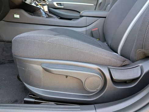 Used 2026 Hyundai Sonata SE FWD image 16