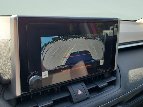 Certified 2024 Toyota RAV4 XLE w/ Convenience Package FWD image 18