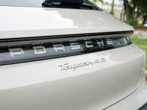 Used 2024 Porsche Taycan 4S w/ Premium Package AWD/4WD image 11