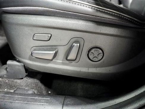 Used 2022 Hyundai Santa Fe Limited image 15