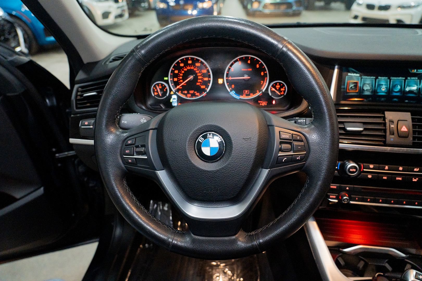 Used 2017 BMW X3 xDrive28i AWD/4WD image 32