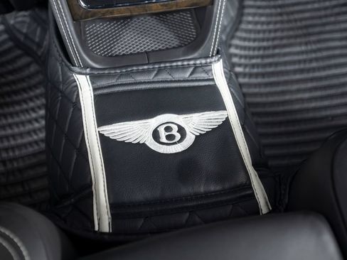 Used 2014 Bentley Flying Spur W12 AWD/4WD image 37
