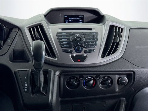 Used 2018 Ford Transit 350 XLT image 15