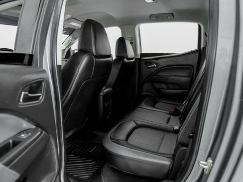 Used 2019 Chevrolet Colorado Z71 AWD/4WD image 35