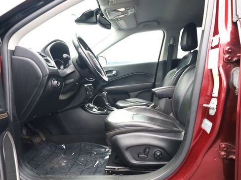 Certified 2021 Jeep Compass Limited image 10