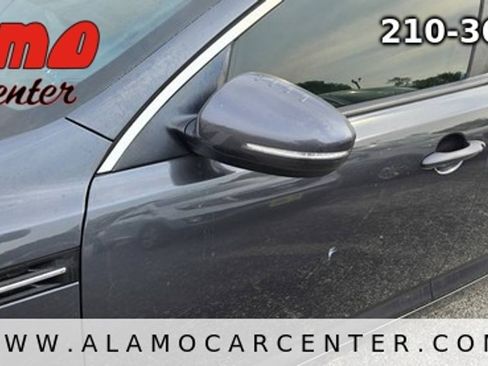 Used 2011 Kia Optima LX FWD image 9