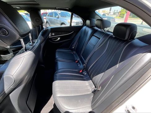 Used 2020 Mercedes-Benz E 350 Sedan w/ Parking Assistance Package image 24