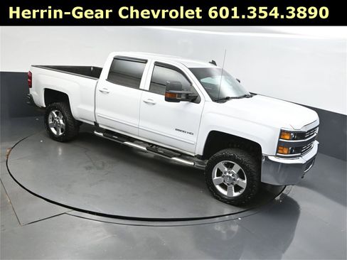 Used 2016 Chevrolet Silverado 2500 LT image 1