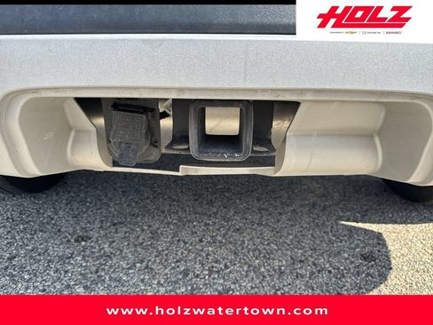 Used 2025 Chevrolet Blazer LT AWD/4WD image 5
