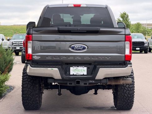 Used 2019 Ford F250 XLT AWD/4WD image 8