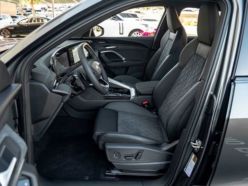 New 2025 Audi SQ5 Premium Plus AWD/4WD image 16