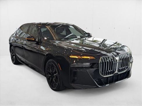 New 2026 BMW 760i xDrive w/ Executive Package image 5