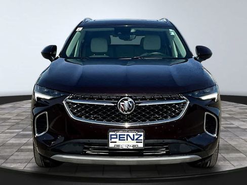 Used 2023 Buick Envision Avenir AWD/4WD image 2