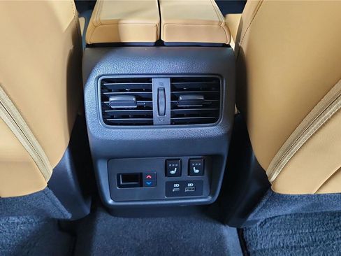 Certified 2023 Nissan Rogue Platinum w/ Platinum Premium Package image 22