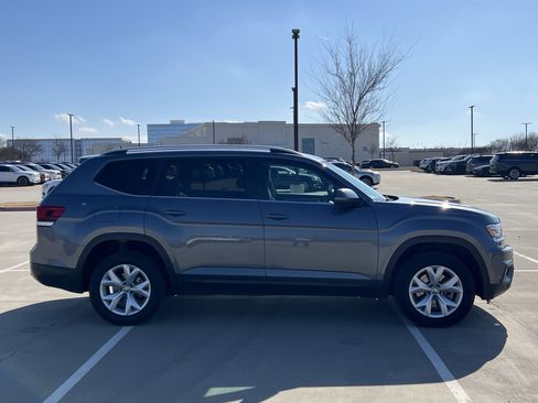 Used 2018 Volkswagen Atlas SE image 10