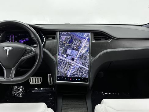 Used 2020 Tesla Model S Performance image 30