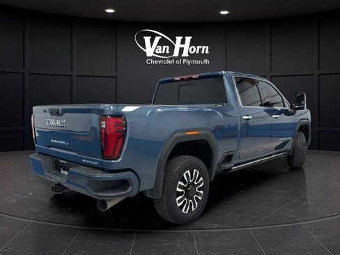Used 2025 GMC Sierra 2500 Denali Ultimate w/ Max Trailering Package AWD/4WD image 7