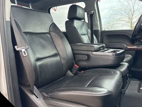 Used 2019 GMC Sierra 2500 SLT image 24