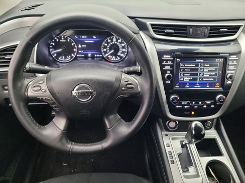 Used 2020 Nissan Murano SV image 22