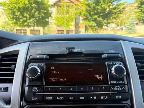 Used 2012 Toyota Tacoma 4x4 Double Cab image 20