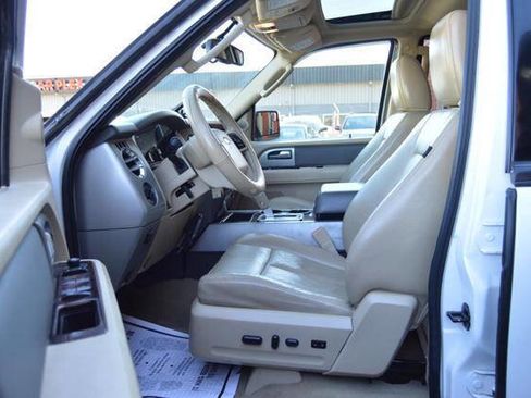 Used 2012 Ford Expedition EL XLT image 11