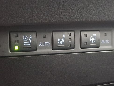 Certified 2023 Lexus ES 300h w/ Premium Package FWD image 24