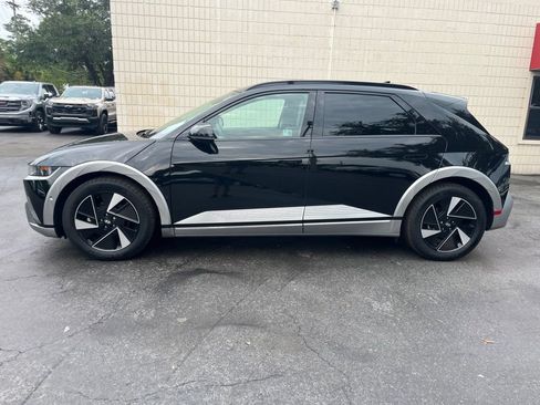 Used 2025 Hyundai Ioniq 5 Limited RWD image 2