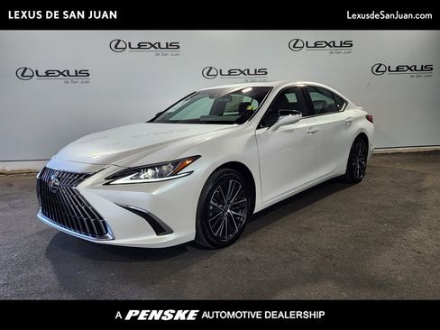 Used 2024 Lexus ES 300h w/ Premium Package image 1