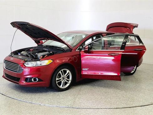 Used 2016 Ford Fusion Energi Titanium w/ Driver Assist Package FWD image 10
