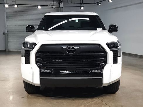 New 2026 Toyota Tundra Limited image 2