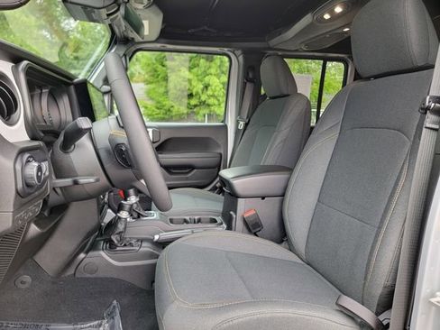 Certified 2024 Jeep Wrangler Unlimited Sport AWD/4WD image 20