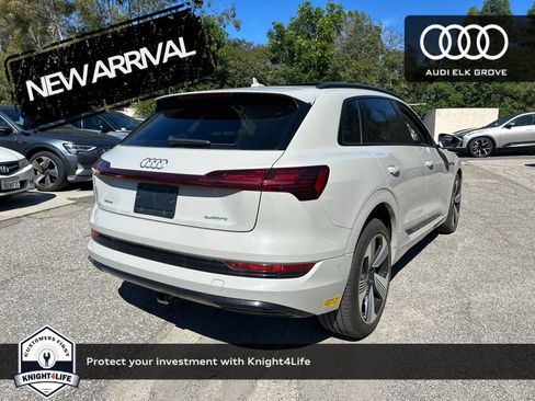 Used 2022 Audi e-tron Premium Plus w/ Premium Plus Package image 7