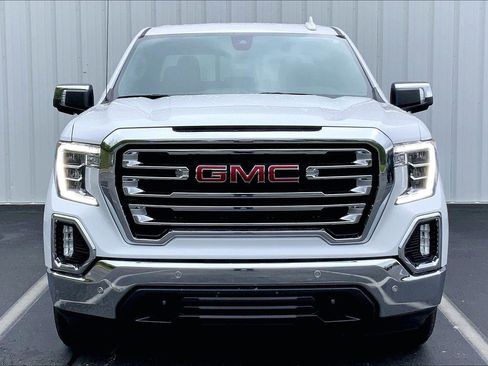 Used 2022 GMC Sierra 1500 SLT w/ SLT Premium Plus Package AWD/4WD image 3
