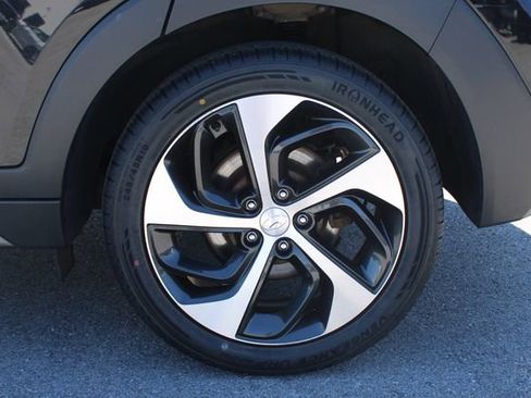 Used 2016 Hyundai Tucson Sport image 33