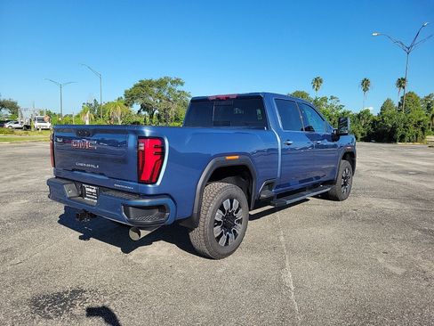 New 2026 GMC Sierra 2500 Denali w/ Denali Reserve Package image 5