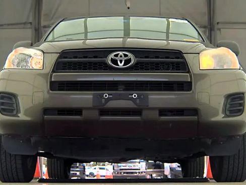 Used 2010 Toyota RAV4 2WD image 9