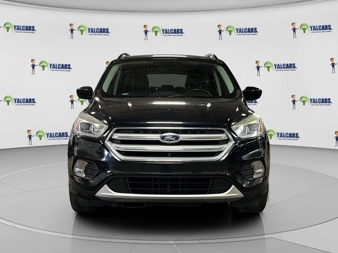 Used 2017 Ford Escape SE w/ SE Leather Comfort Package image 8