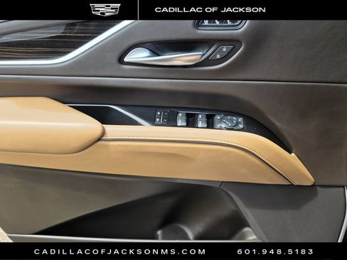 Certified 2023 Cadillac Escalade Premium Luxury AWD/4WD image 21