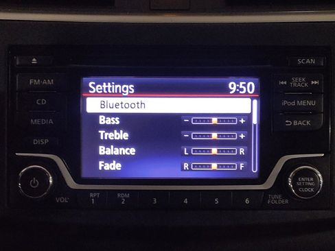 Used 2018 Nissan Sentra S image 25