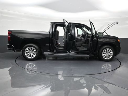Used 2024 Chevrolet Silverado 1500 Custom image 31
