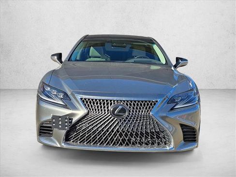 Used 2018 Lexus LS 500 image 2