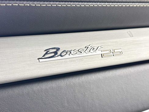 Certified 2022 Porsche 718 Boxster RWD image 31