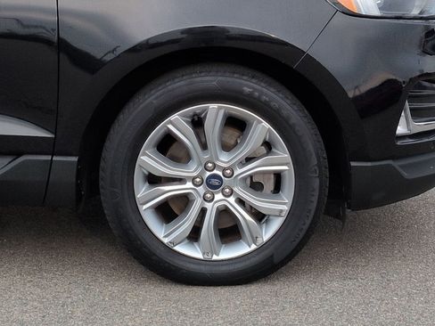 Certified 2022 Ford Edge Titanium image 10