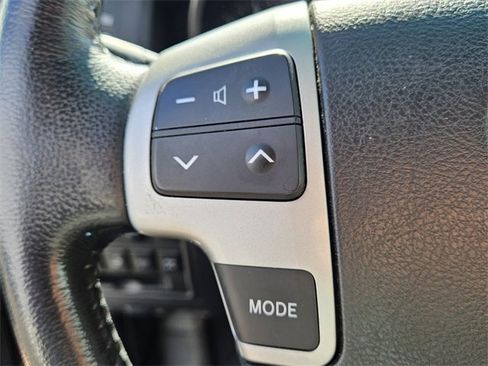 Used 2013 Toyota Land Cruiser Base image 27