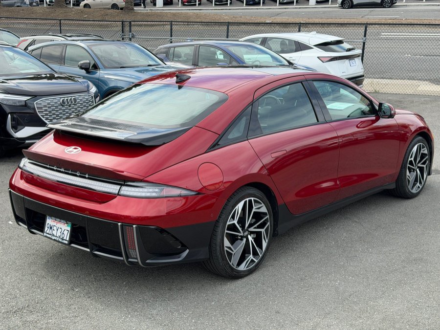 Used 2024 Hyundai Ioniq 6 Limited RWD image 5