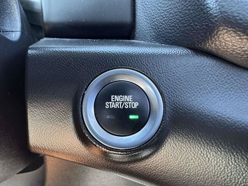 Used 2022 GMC Terrain SLE w/ Driver Convenience Package AWD/4WD image 28