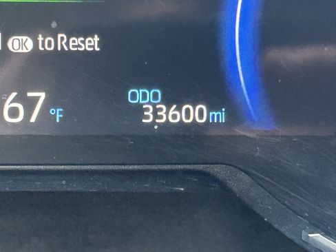 Certified 2025 Toyota RAV4 LE image 24