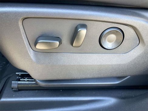 New 2026 GMC Hummer EV SUV image 17