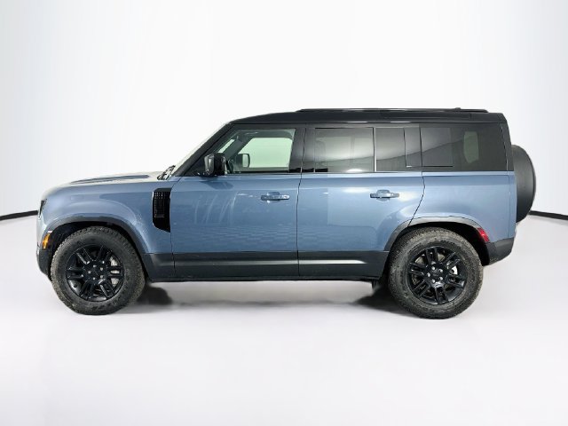 Used 2026 Land Rover Defender 110 S AWD/4WD image 8